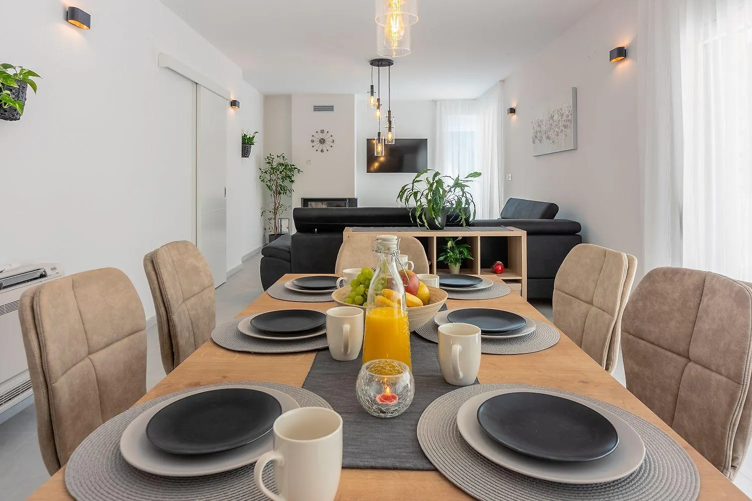 Traumhaftes Ferienhaus Mit Privatpool, Bbq, Klimatisierten Schlafzimmern, Aussendusche, Waschmaschine Grizane-Belgrad 0*,